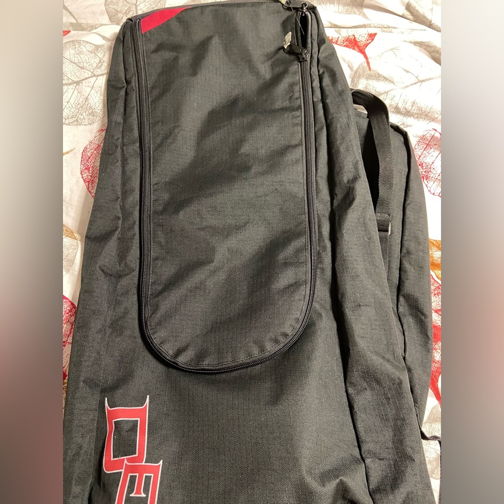 #6- DEMON Black SNOWBOARD Travel Carrying Bag
